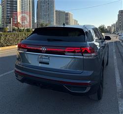 فولكسفاغن أطلس كروس سبورت